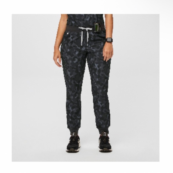 Figs scrub pant - Picture 1 of 2